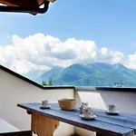 Apartamento With Sauna And In Out
