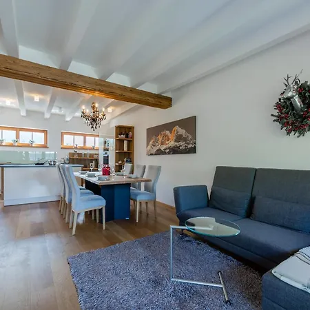 With Sauna And In Out * Hollersbach im Pinzgau